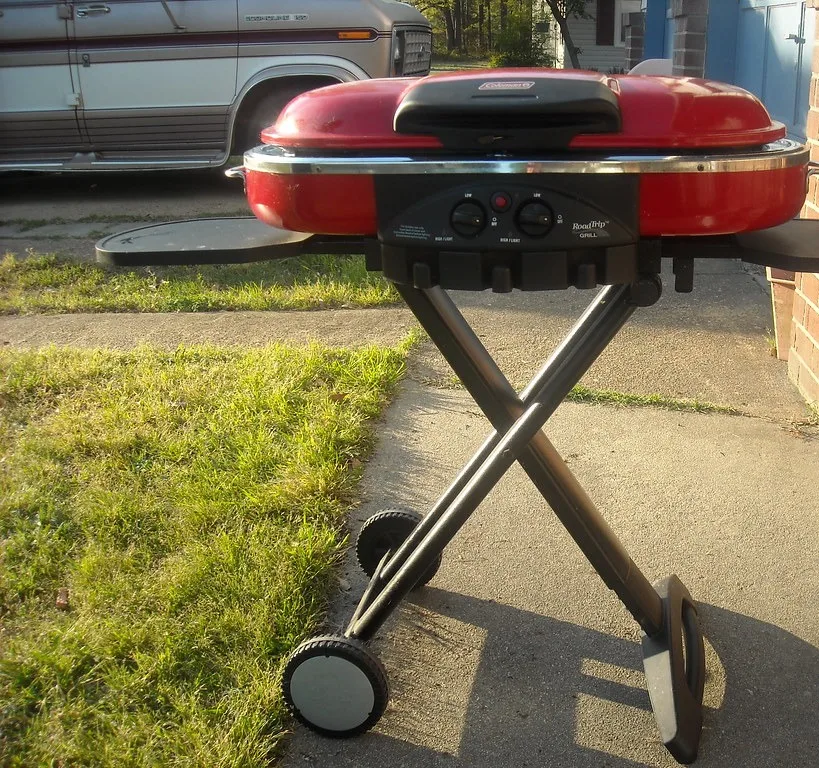 Gas mini-bbq: compact grillen zonder wachten op houtskool